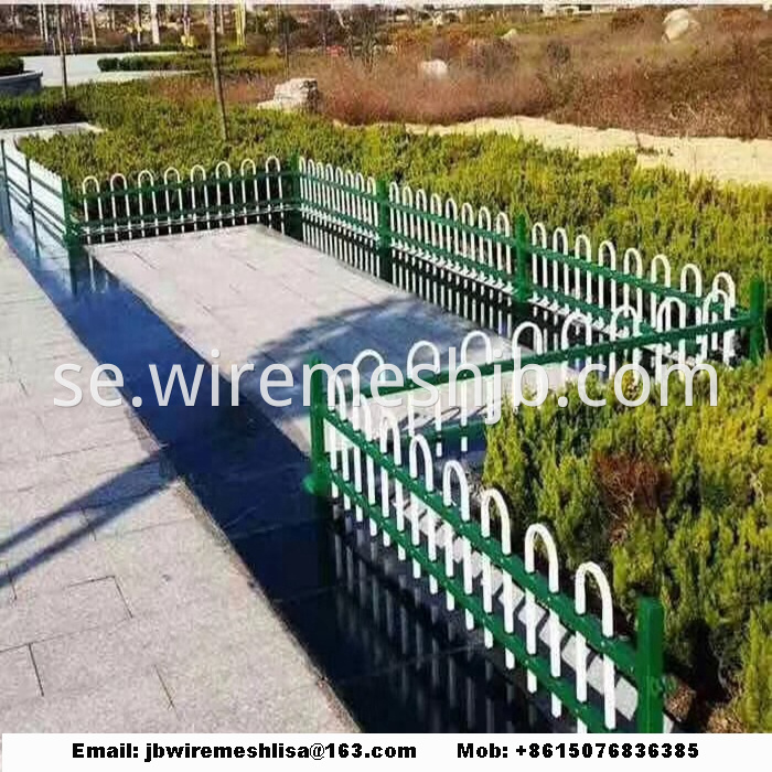 Powder Coated Lawn Fence/ Garden Steel Fence